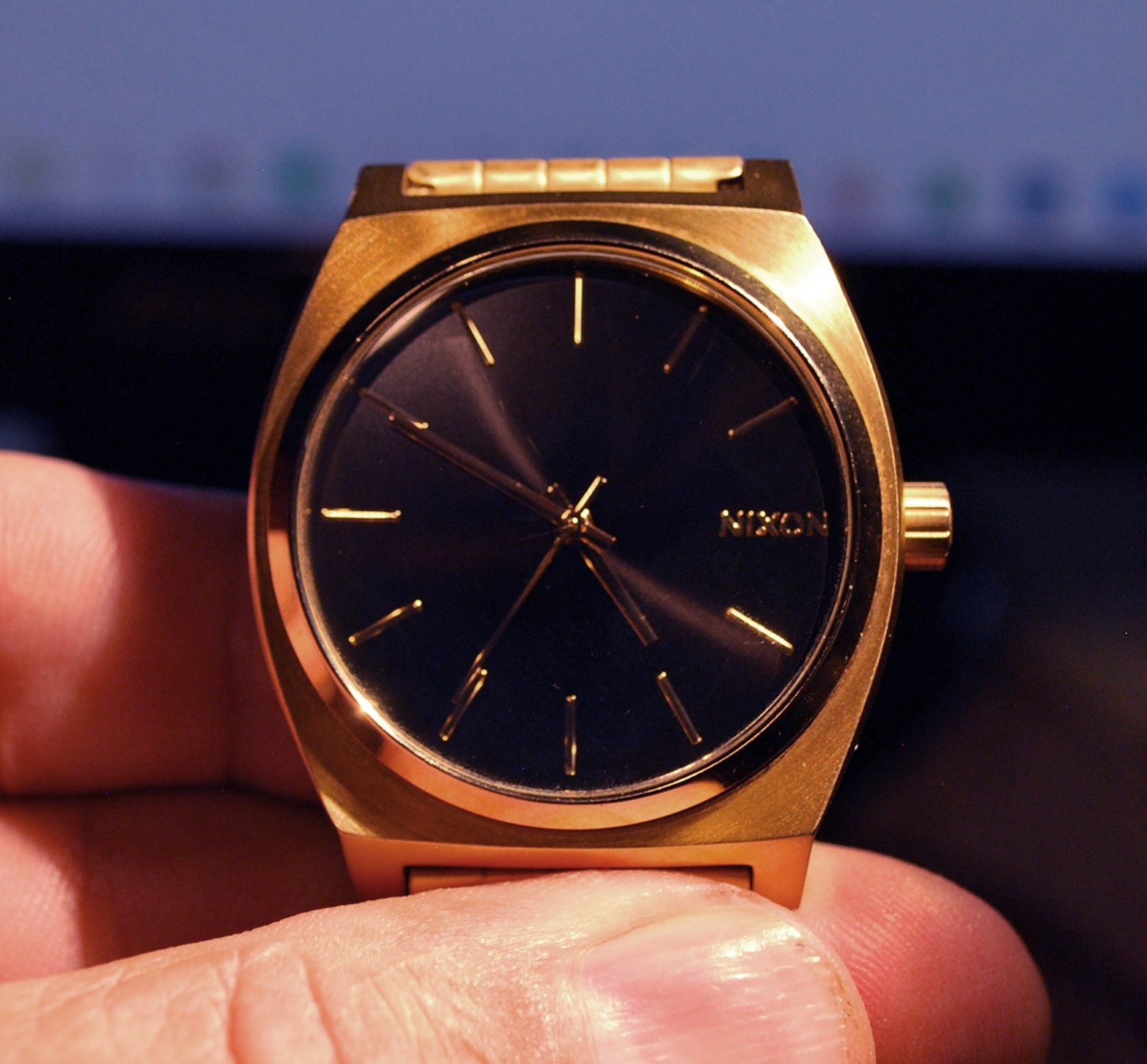 Nixon The Time Teller All Gold Stainless Steel Men’s Dress Watch in Gold/Black