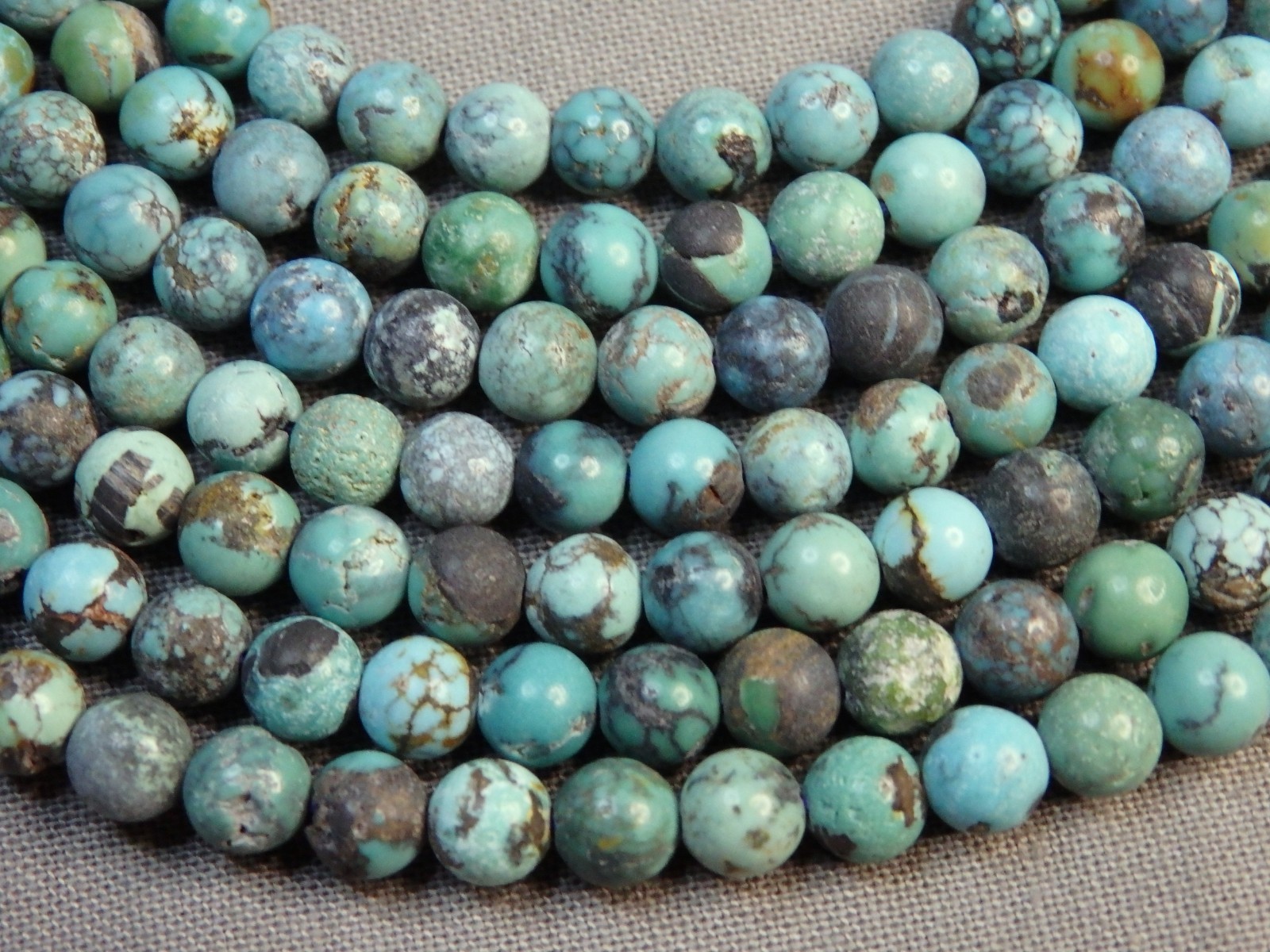 Natural CLOUD MOUNTAIN TURQUOISE 5.2-5.5mm Round Beads 15.5″Strand 70+ctOldStash