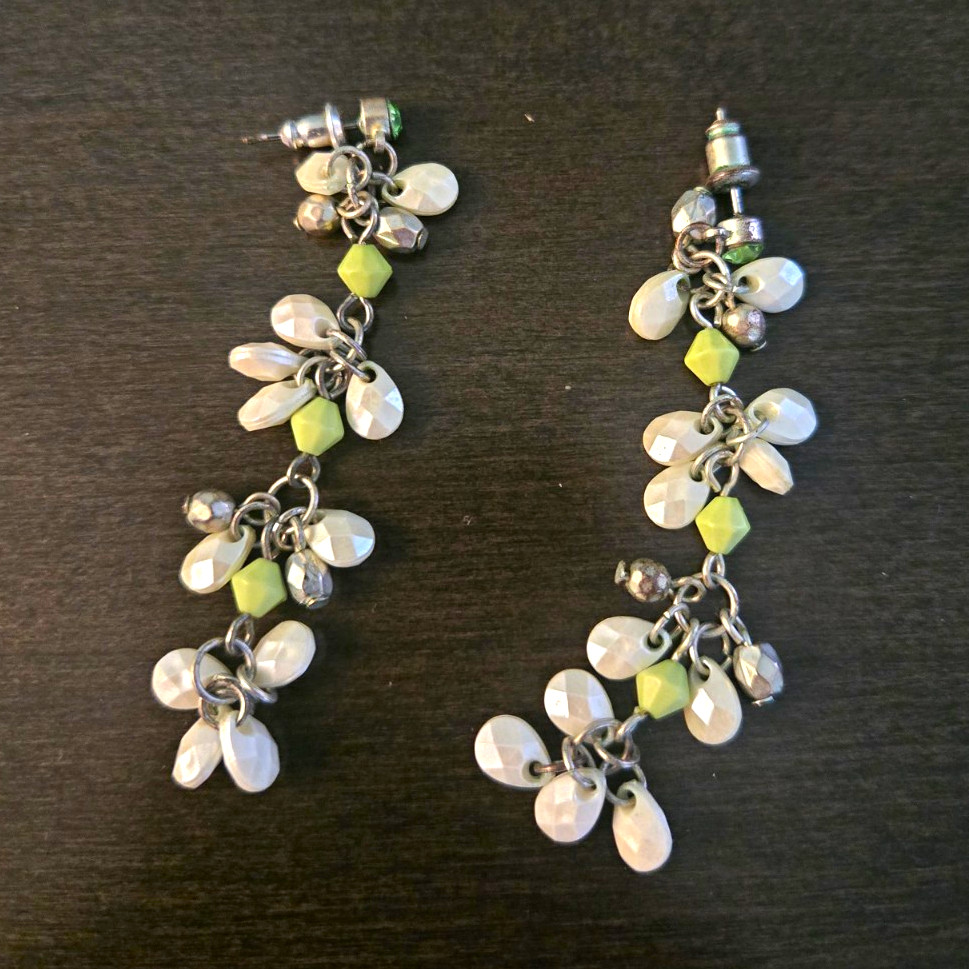 Silver tone flower dangle drop earrings butterfly back closure no stone