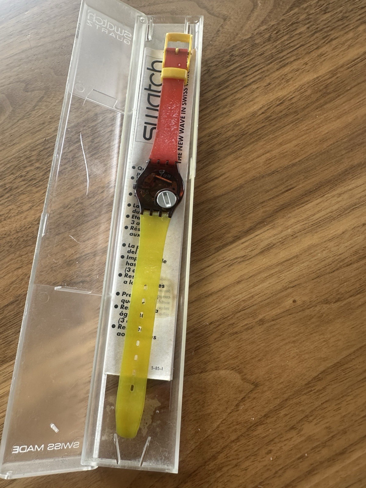 Vintage 1987 SWATCH Tech Blue Horizon needs battery watch With Case