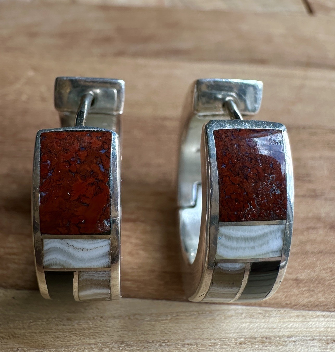 Wayne Etsitty Navajo Hoop Earrings 0.7 in Plume Banded Agate Onyx Sterling 14.0g