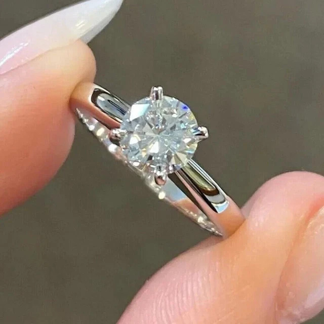 2Ct Round Cut lab-Created Solitaire Engagement Ring 14K White Gold Plated