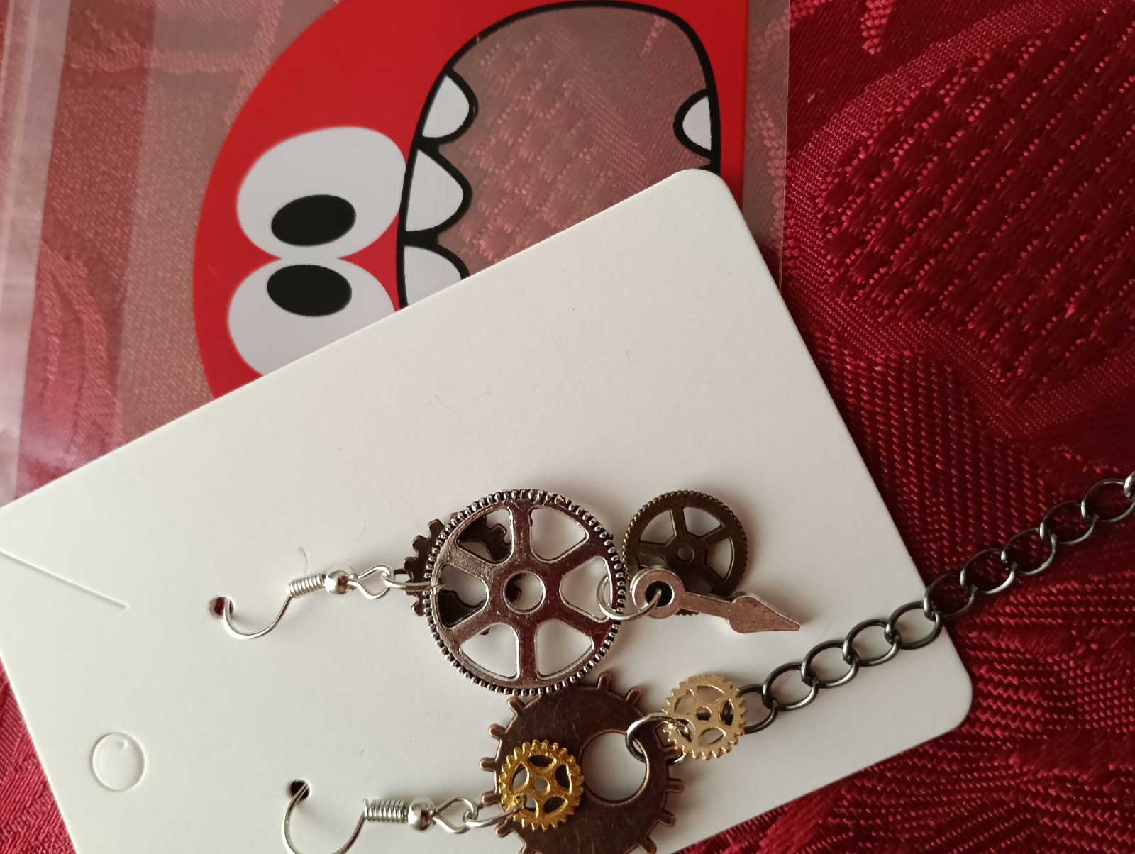 2 x fancy dress Wire Mismatched Handmade Steam Punk Cog Novelty Dangling Earring
