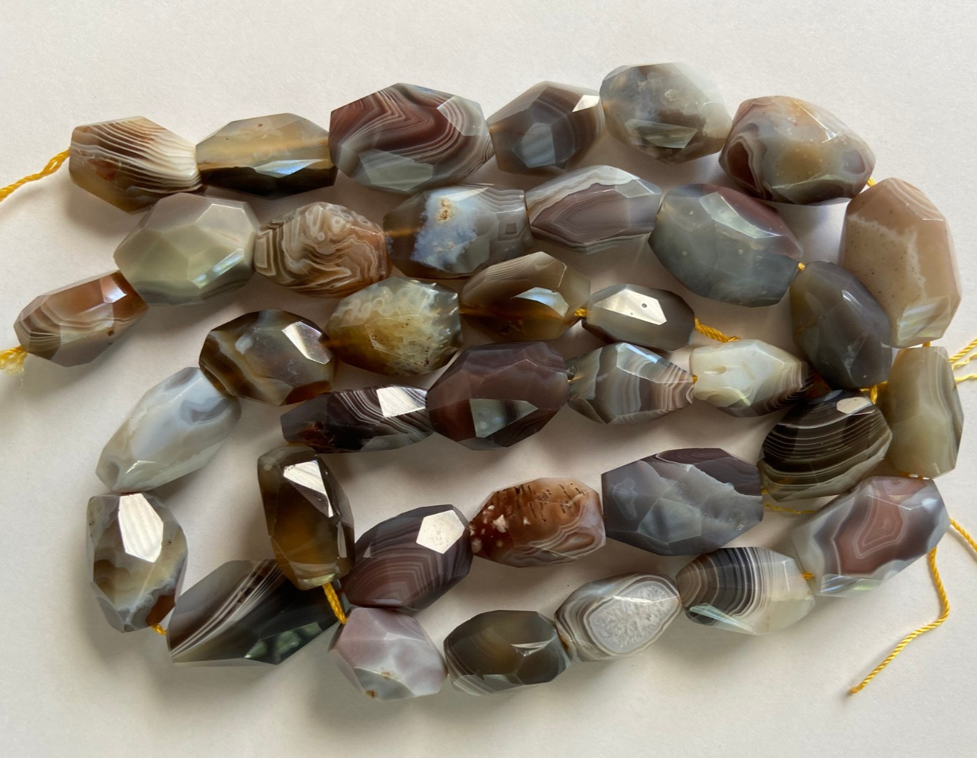 36 Botswana Agate Multi-Faceted Semi-Precious Gemstone Nugget Beads 15-25mm