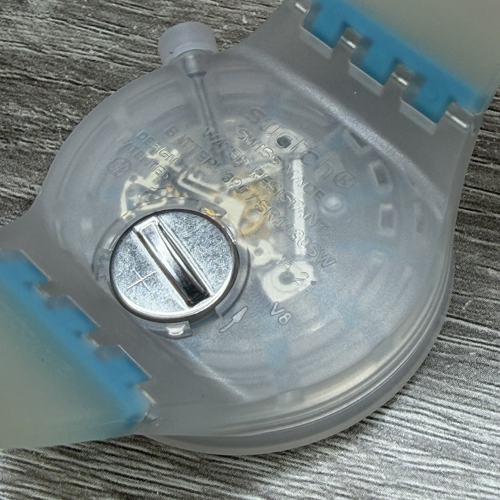 NEW✅SKELETON✅ Swatch Big Bold BLUEINJELLY Transparent Men’s Watch SO27E105