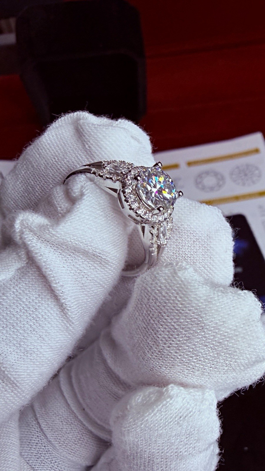 GRA Certified VVS1 925 Sterling Silver Moissanite Engagement Ring Size 8