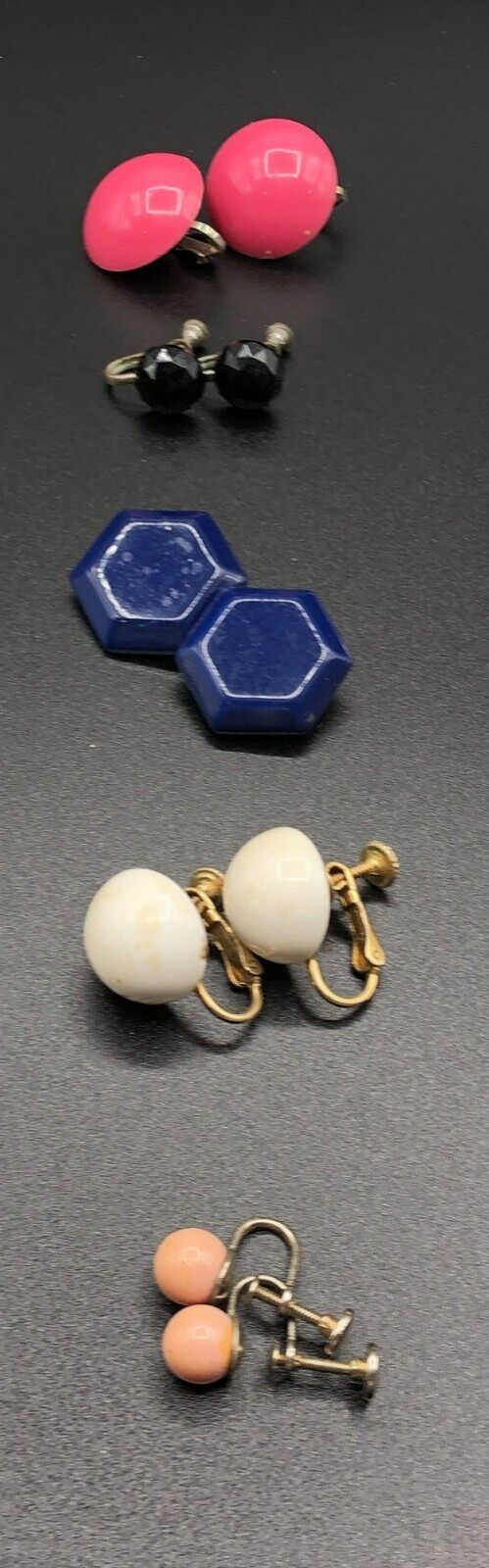 Vtg Lot 17 Pair Plastic Clip, Screw Back & Pierced Earrings Colorful Retro Fun