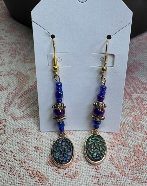 handcrafted blue green gold abalone shell like beaded oval earrings