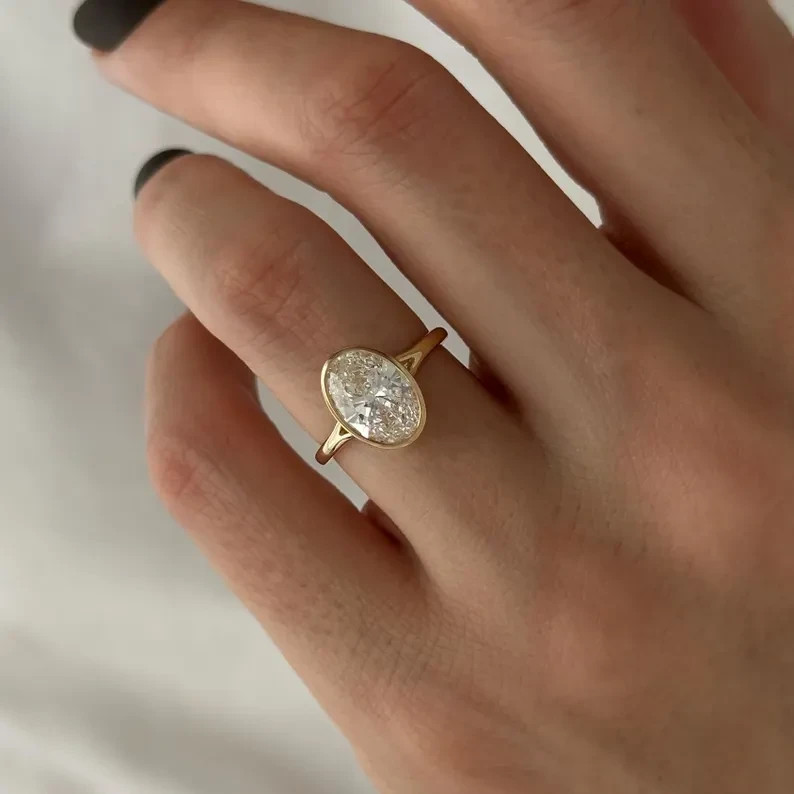 IGI Lab Grown Diamond 2.00 CT Oval-Cut EF/VS1 Engagement Ring 14K Yellow Gold