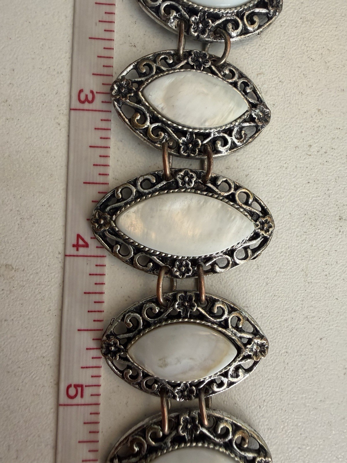 Vintage Silver Tone Link Bracelet White Mother of Pearl Marquise Bezel Toggle 7″
