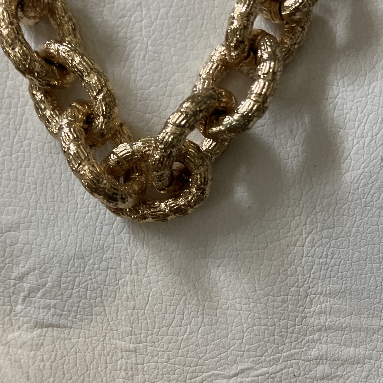 Gold Tone Textured Cable Link Chain Bracelet Metal Lobster Clasp 14 inch extend?