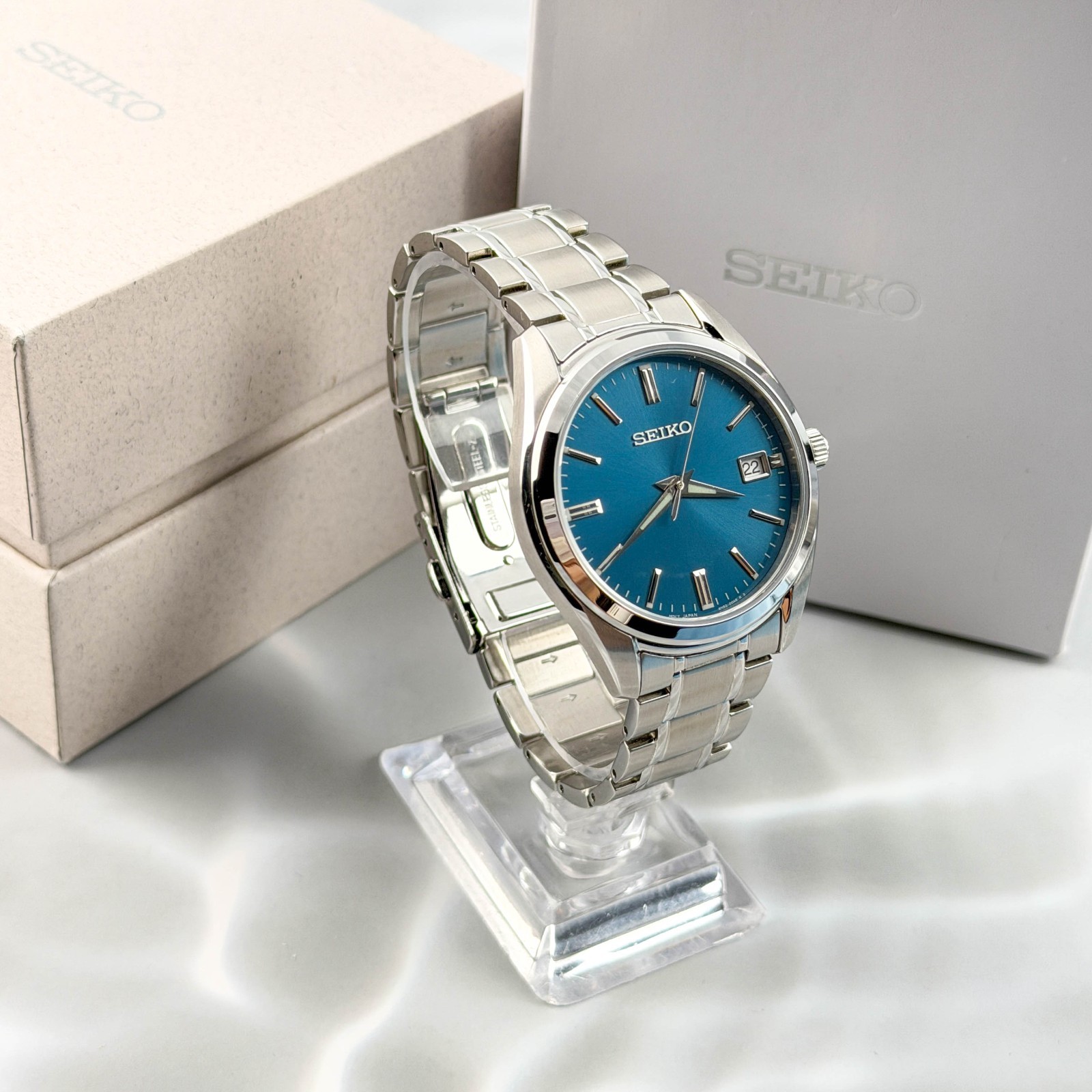 Seiko Essentials SUR525 Men’s Blue Dial Stainless Steel Strap Quartz Watch 40mm