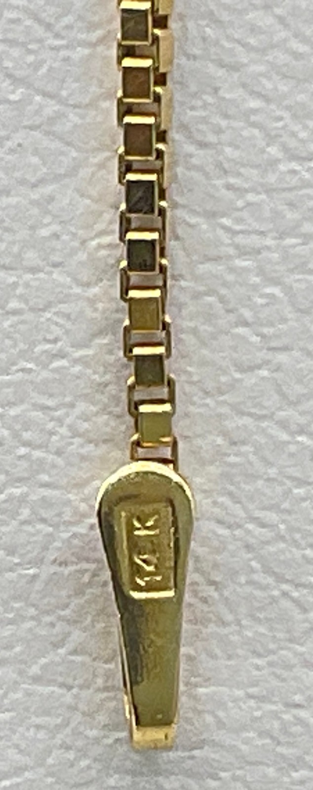 14k Gold Box Link Chain Necklace Unoaerre Italy 18in, 2.5g, 0.8mm