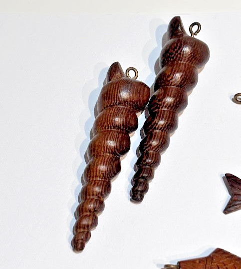 Authentic Rebecca De Ravenel Earring Charm Replacement Part Wood Shell Fish Pick