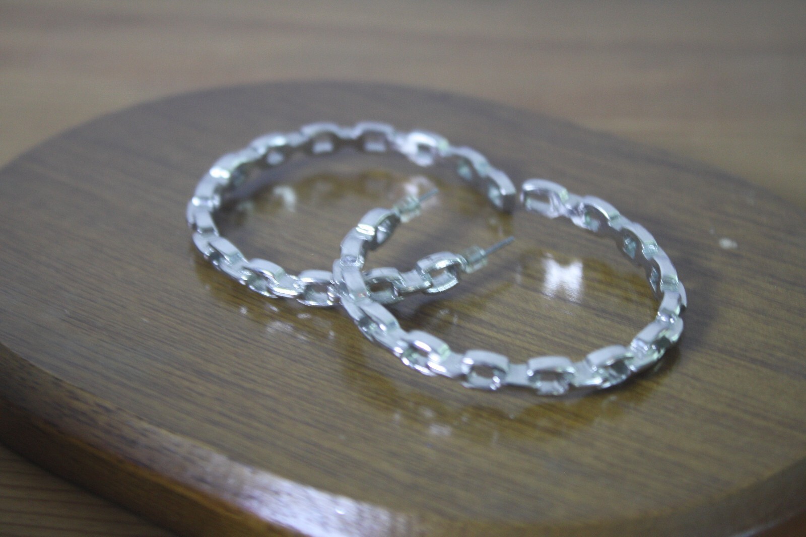Silver Tone Chain Link Hoop Earrings