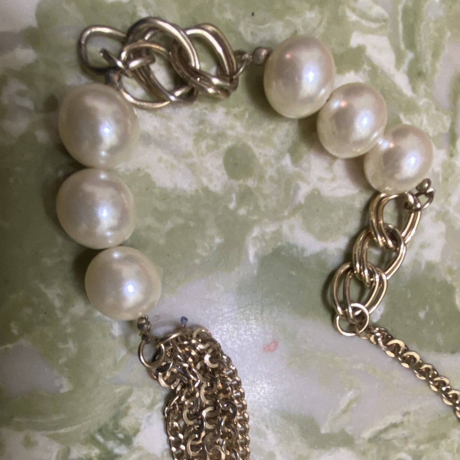 Gold Tone Cable Chain Necklace White Round Pearl Beaded Style