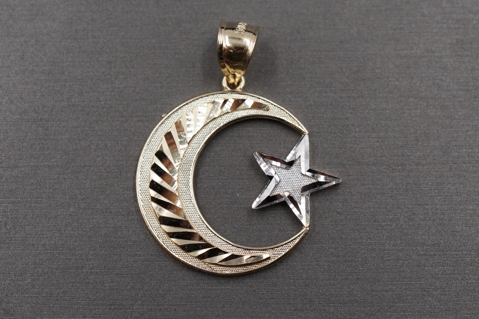 10K Solid Yellow Gold 1.35″ Diamond Cut Two Tone Star and Moon Charm Pendant.