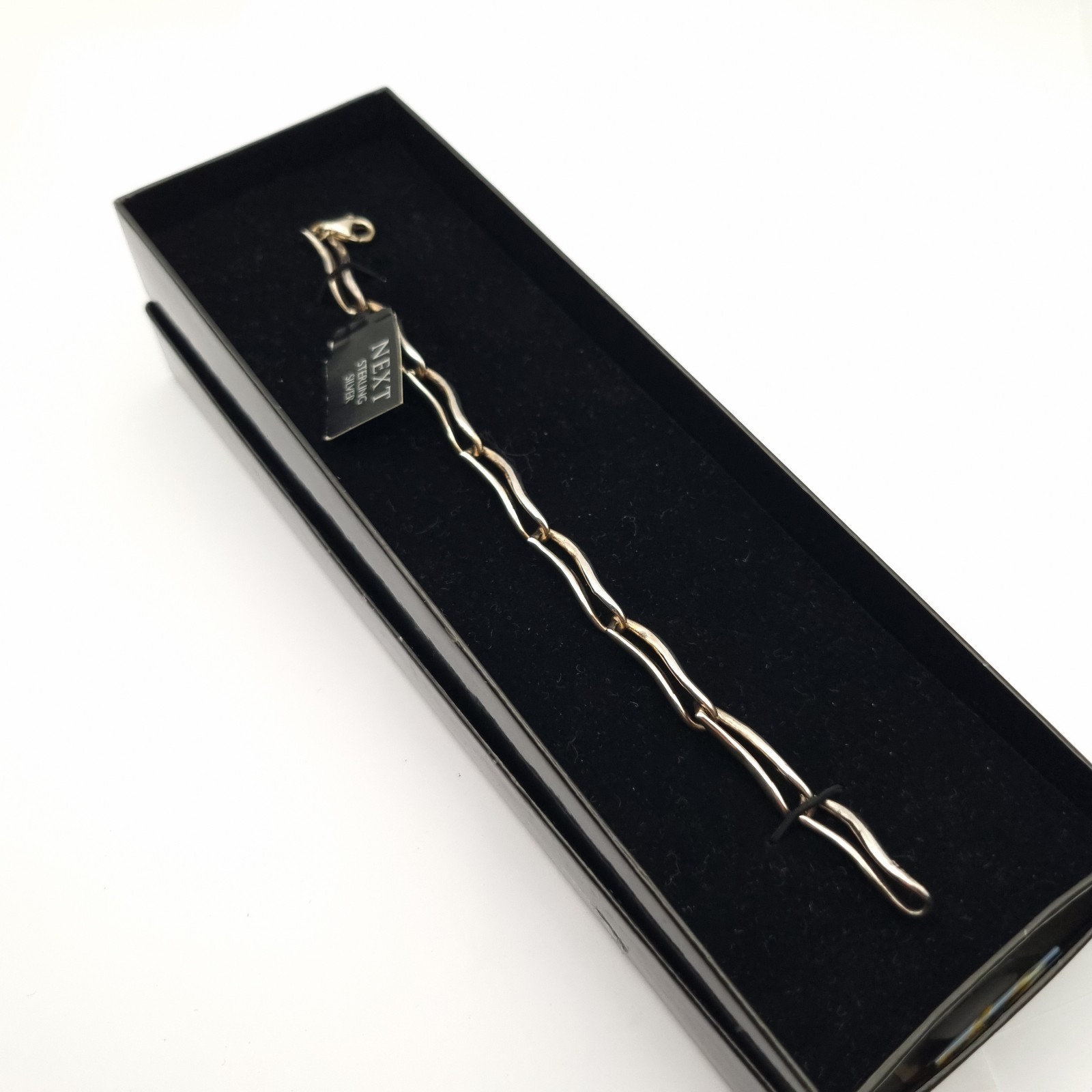 Sterling Silver Link Bracelet Curvy Chain Chunky Classic Gift Box 15g 925 19cm