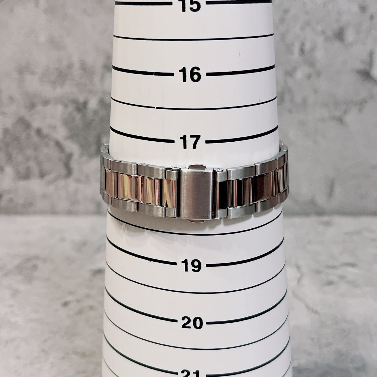 [B1Y] Silence Suzuka Memorial Watch Working Condition [g9n]