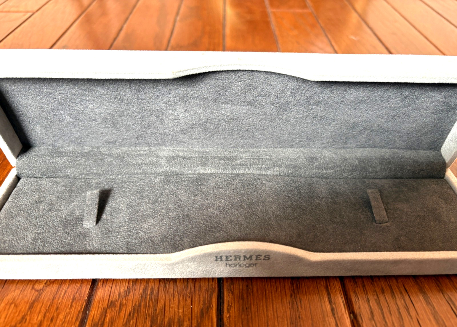 Hermes genuine Empty Watch case made of Leather Good Condition #M80