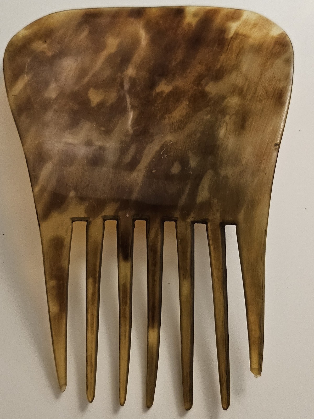Authentic Tortoise Shell Hand Pick Comb