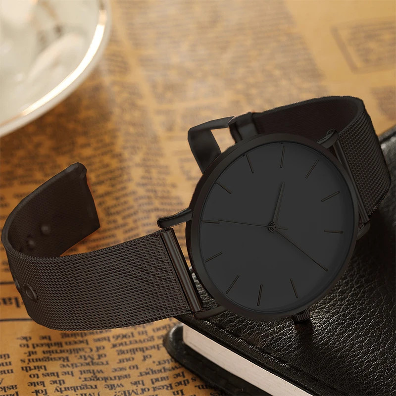 Men’s Minimalist Ultra Thin Quartz Watch with Stainless Steel Mesh Band
