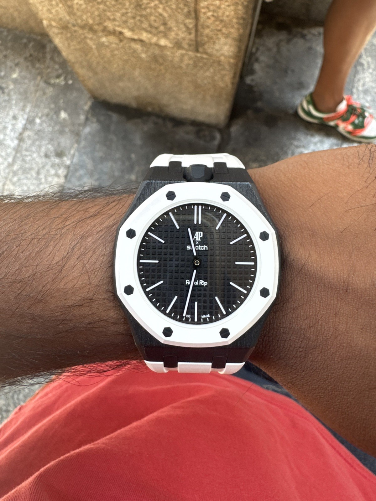 Swatch x Audemars Piguet AP Royal Pop Eight Black SSX03W101N FULL SET FAST DEAL