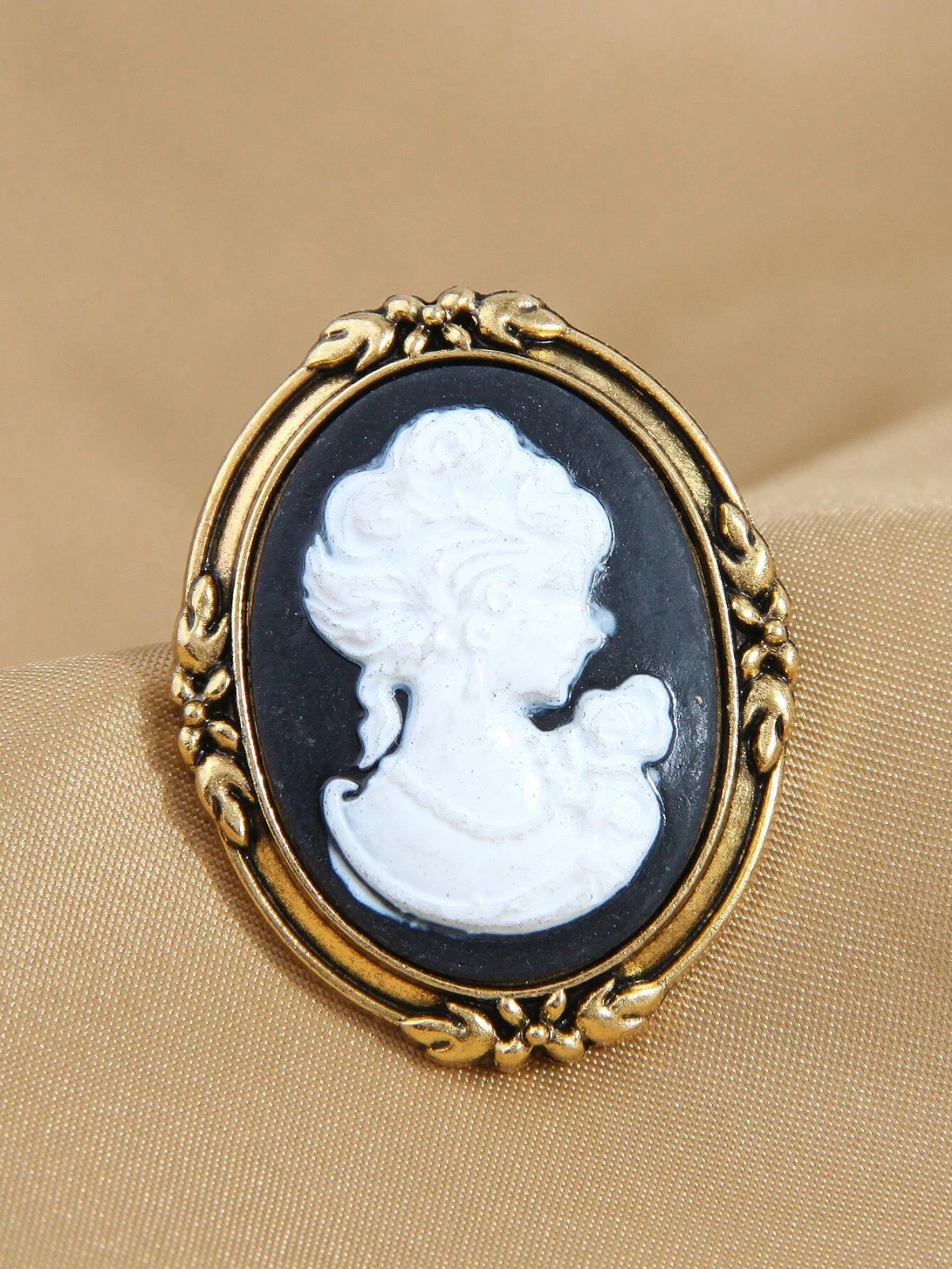 2 Pcs Black Elegant Victorian Vintage Court Style Cameo Brooch Pin Portrait