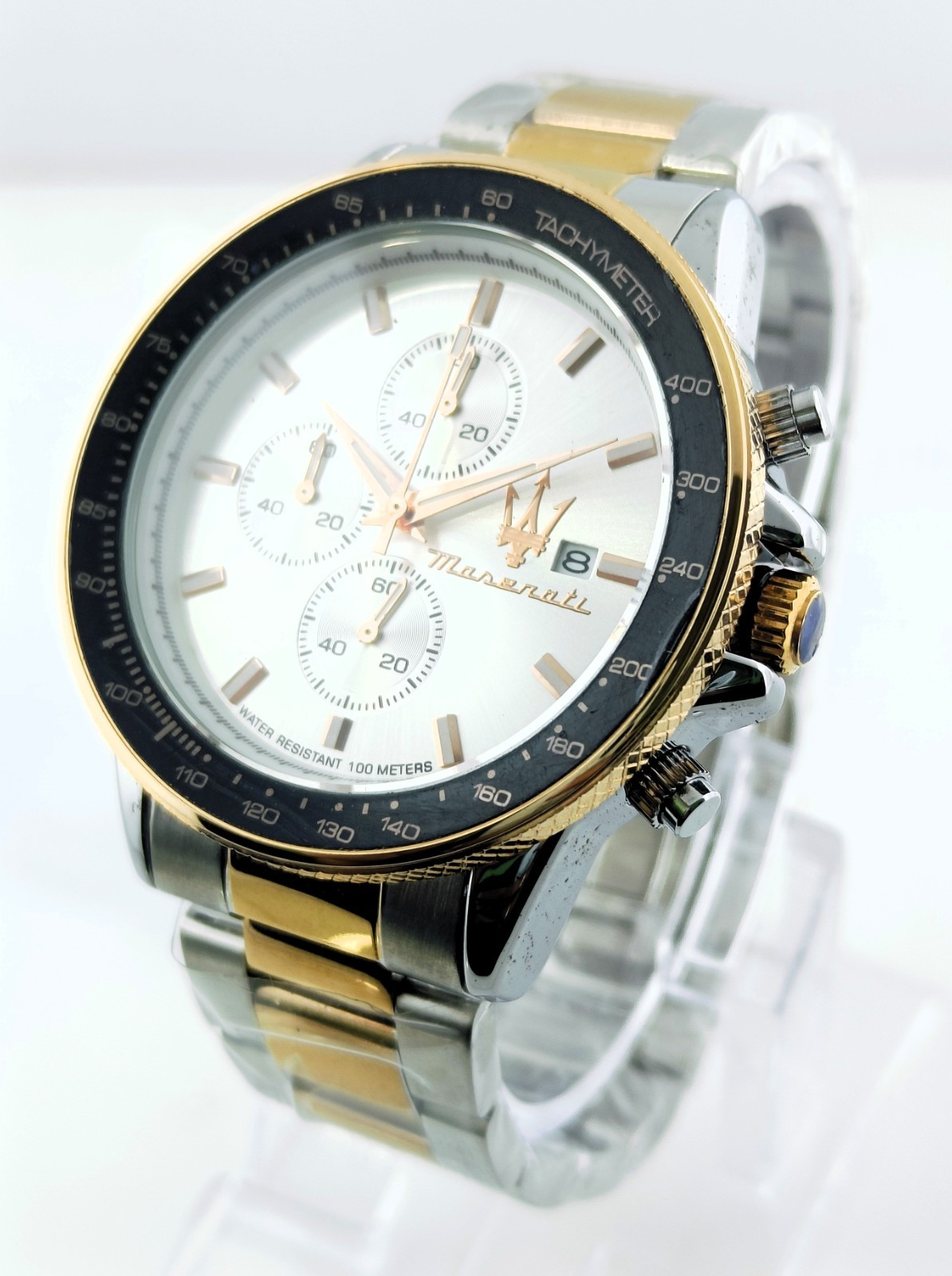 Fantastic Maserati Chronograph Date Indicator Quartz Analog Men’s Wrist Watch