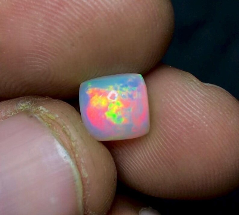 8x8x5.5 mm Natural Welo Ethiopian Opal Cabochon Loose GemstoneNS-189