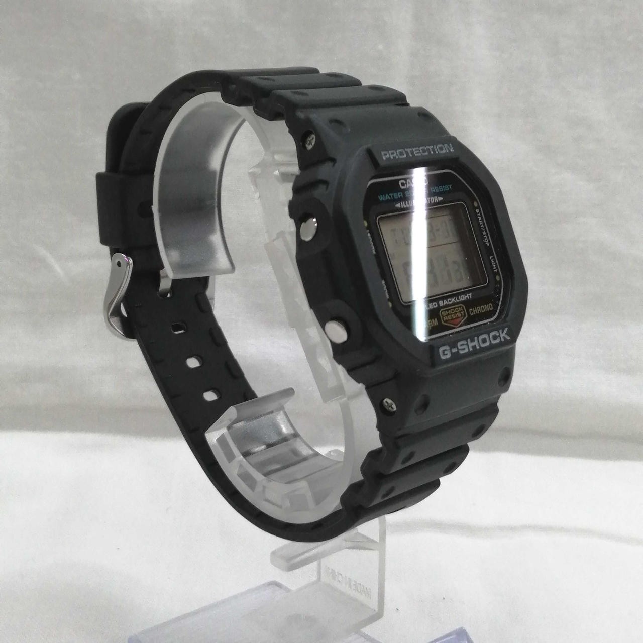 CASIO DW-5600UE G-SHOCK