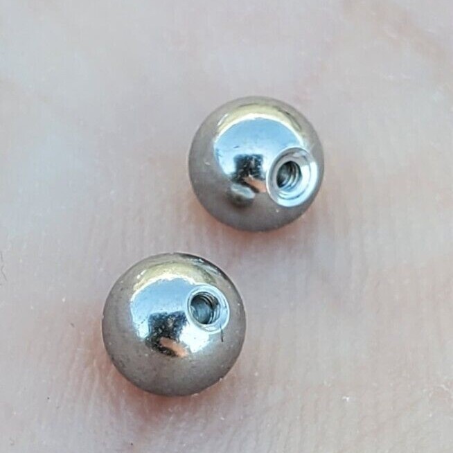 2 Surgical Steel High Polish 18g 16g 14g Externally Threaded Replacement