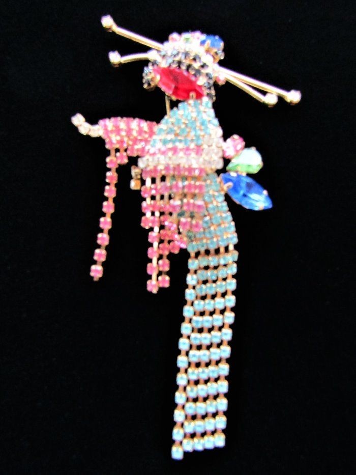BEAUTIFUL GEISHA Asian Woman Kimono Fringe Colorful Rhinestone Brooch Pin