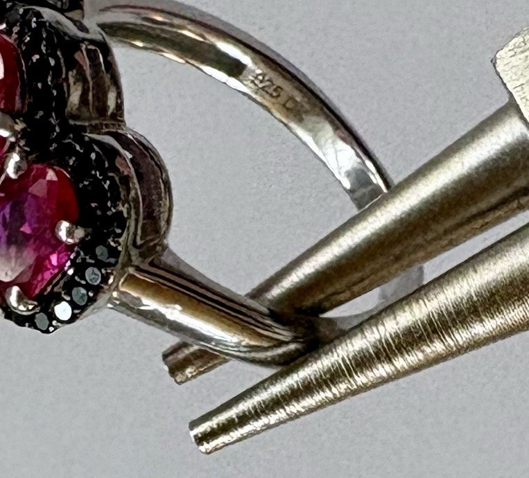 Mahaleo Ruby & Black Spinel Rhodium Plated 925 Ring Enhanced (simulated) Size 6