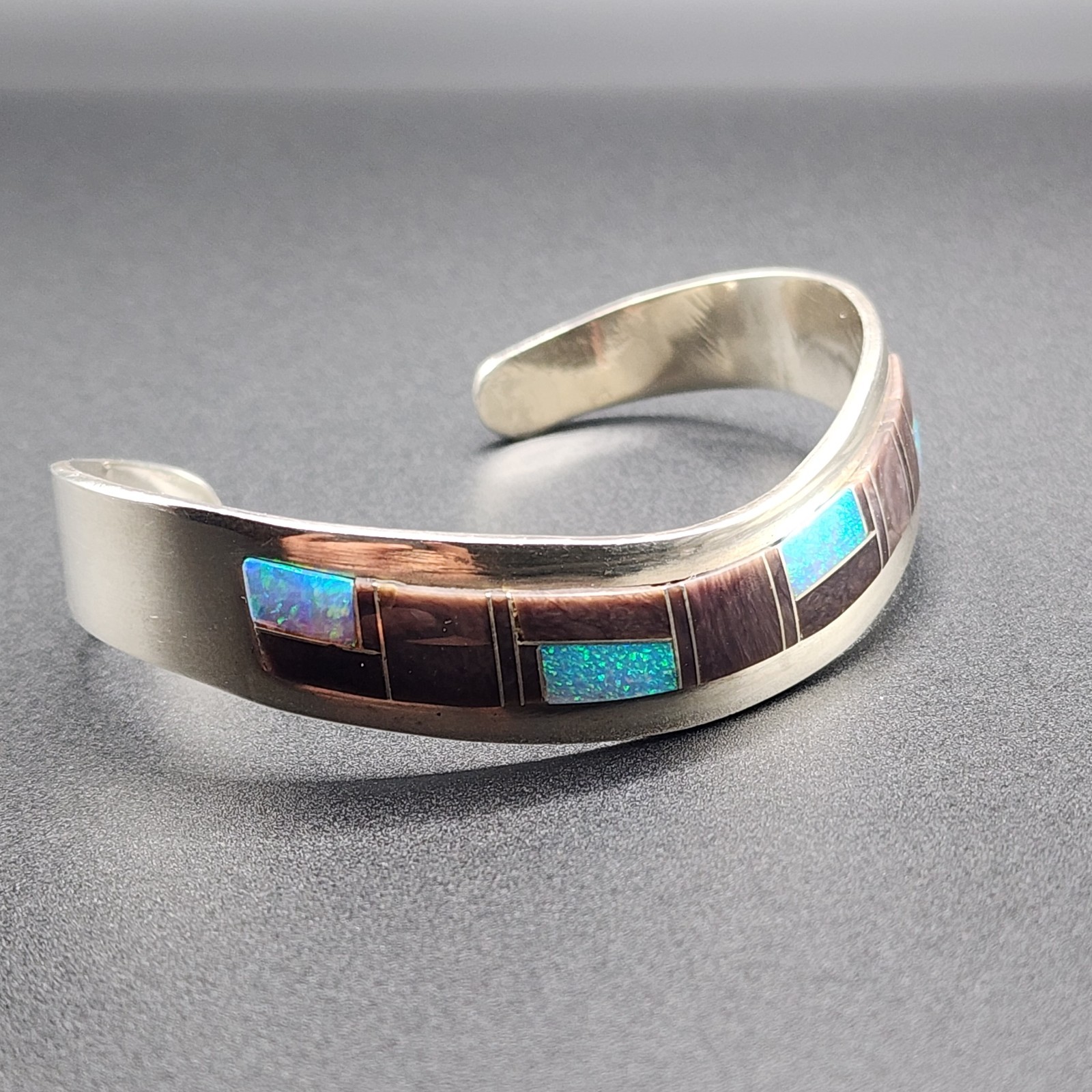 🔥VINTAGE NAVAJO 925 STERLING SILVER SIGNED GAYGAY CUFF BRACELET