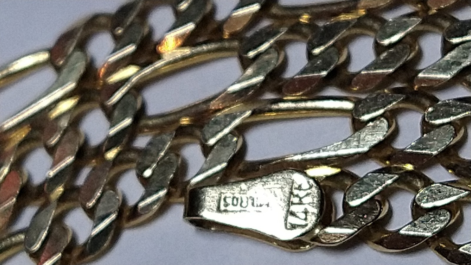 Solid 14k gold 4.2mm Italian figaro chain 14.71 grams – 24″