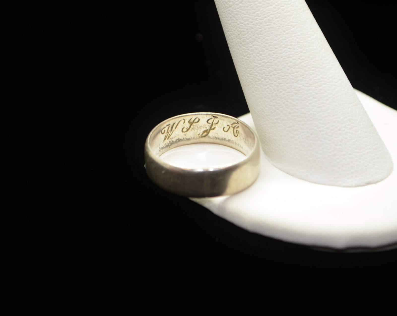 Sterling Silver Smooth Band w/ Internal Engravings Ring SZ 9.5 #FMF248