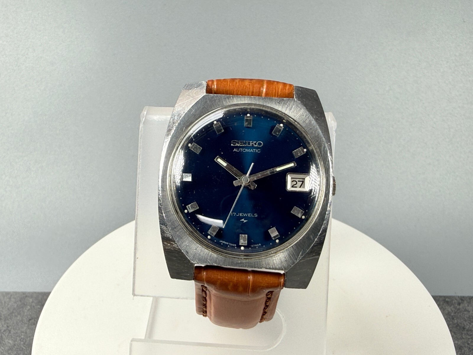 Seiko 7005-8160 Blue Dial Automatic Vintage 35mm New Leather Strap Runs
