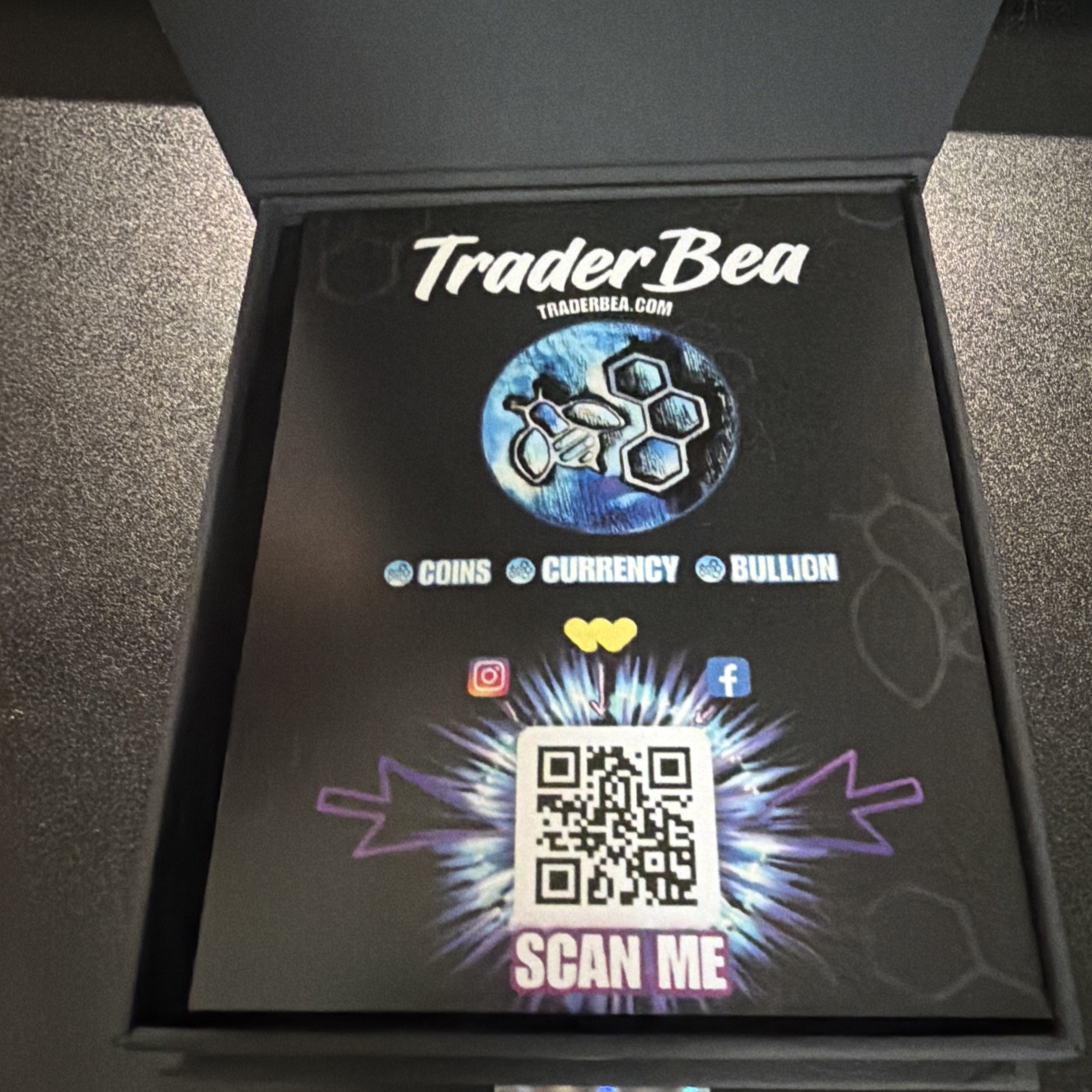 Trader Bea Epic Chase coin Box Paperboard Lined Foam Insert Black empty