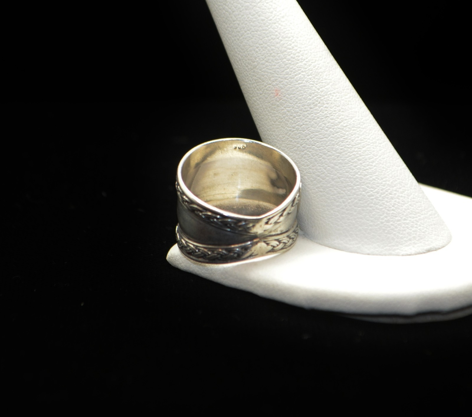 Sterling Silver Braided Edges Smooth Band Ring SZ 7.75 #FMH249