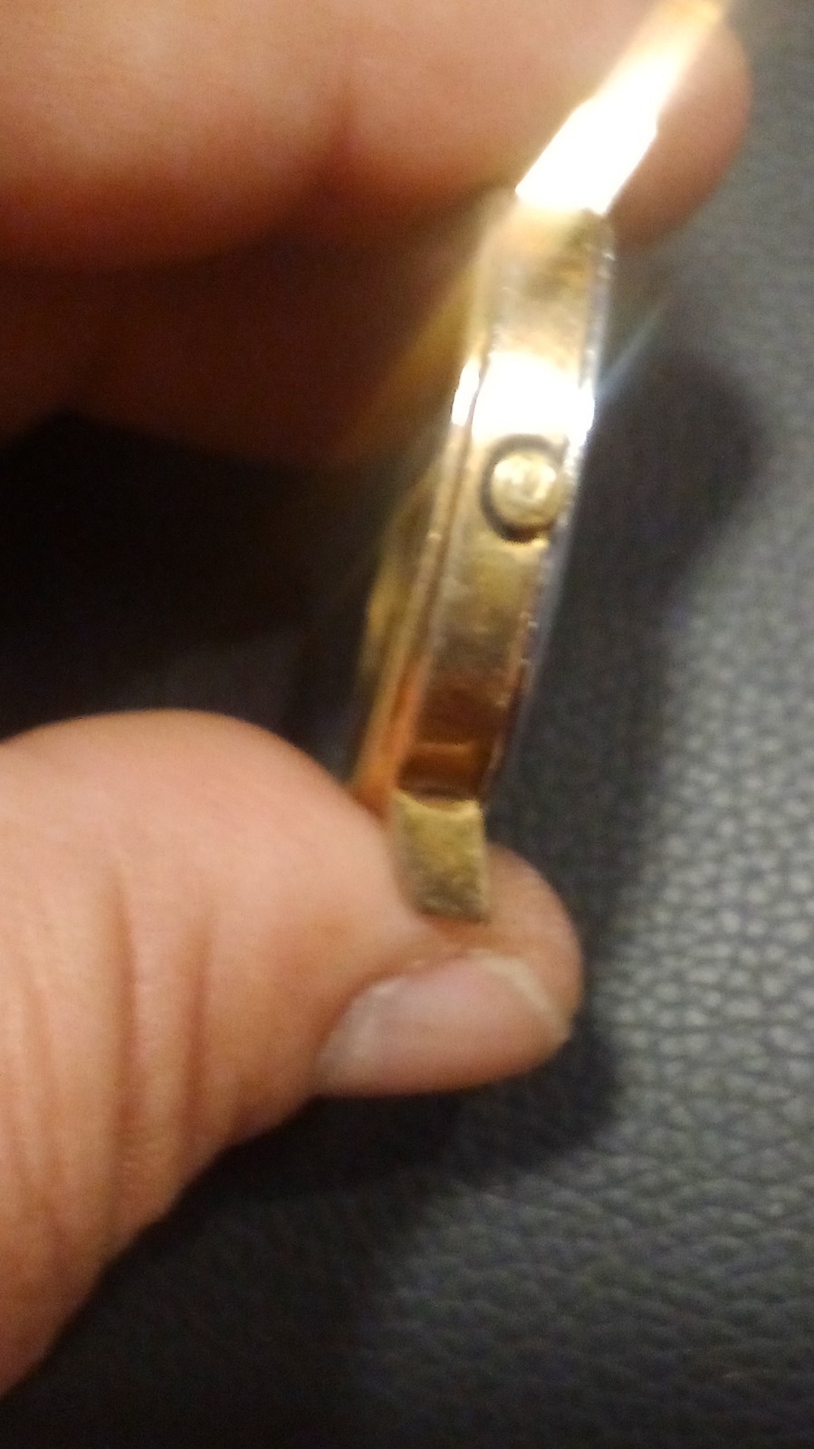 Bulova Quartz Wristwatch Round Gold Case Base Metal Stick Indexes Gold Dial