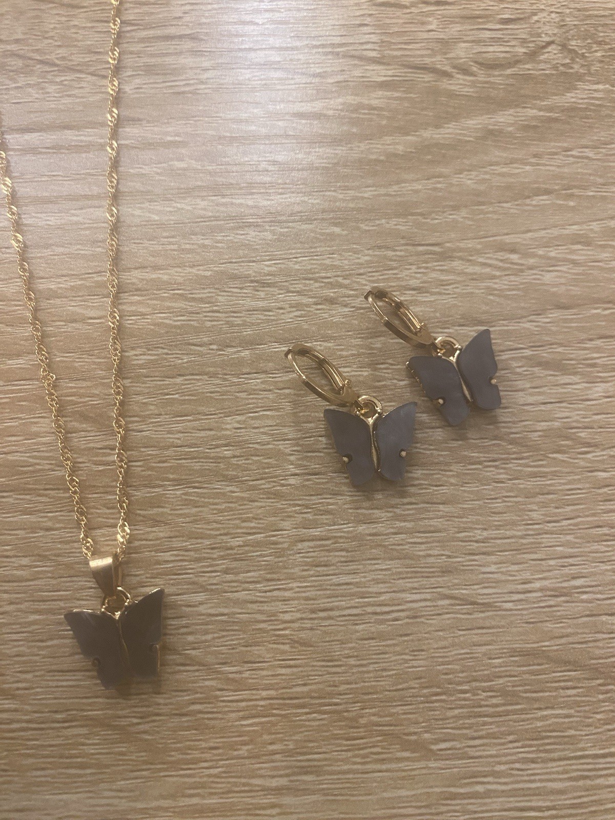 Black butterfly and earrings set