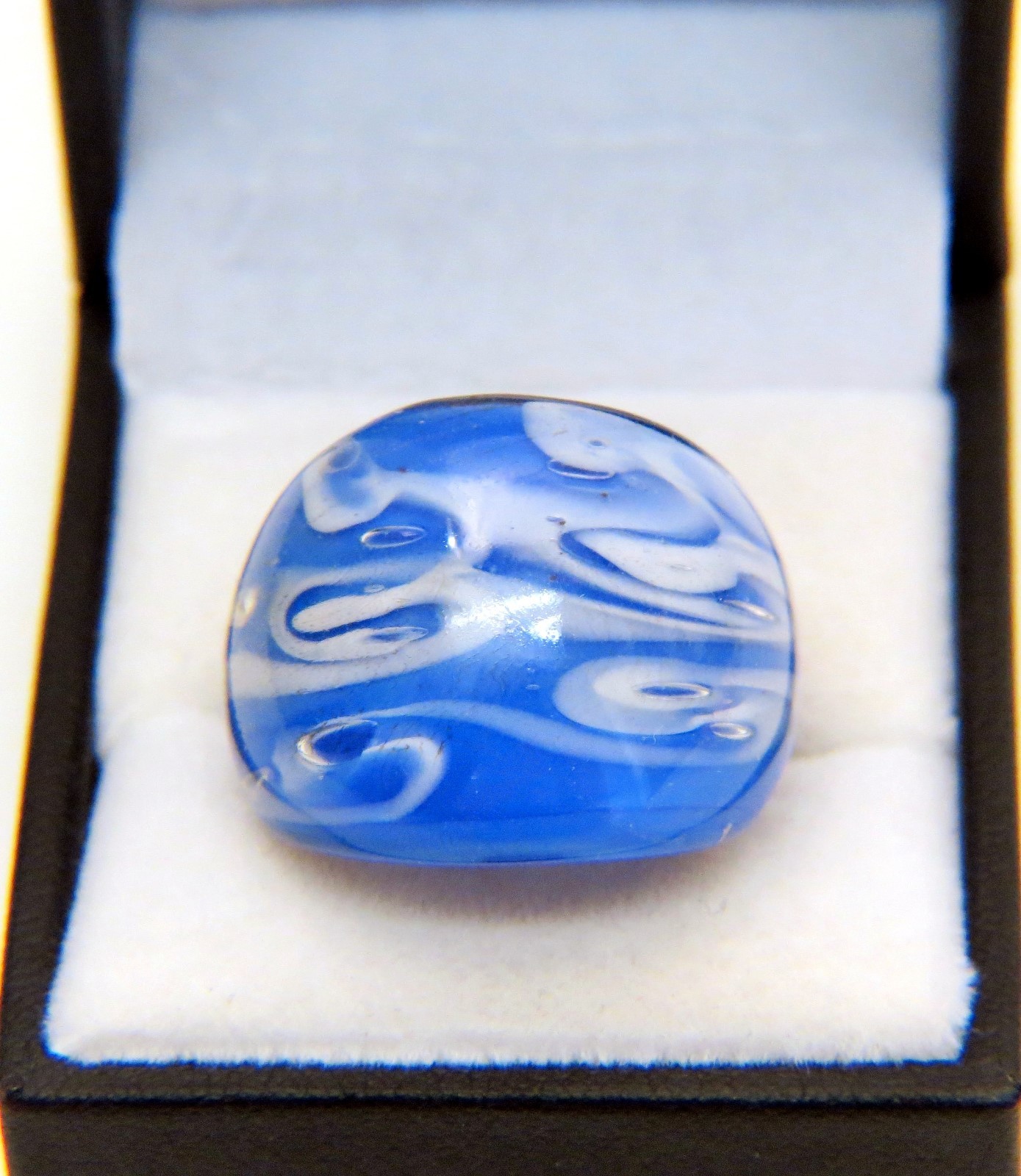 Bohemian Blown Glass Bling Ring Blue with White Swirl Size 8 or 8.75