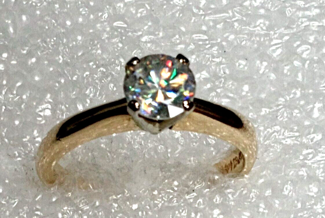 Nice Ladies 14K Yellow Gold 0.25 Carat Gemstone Wedding Ring Signed CAPRA