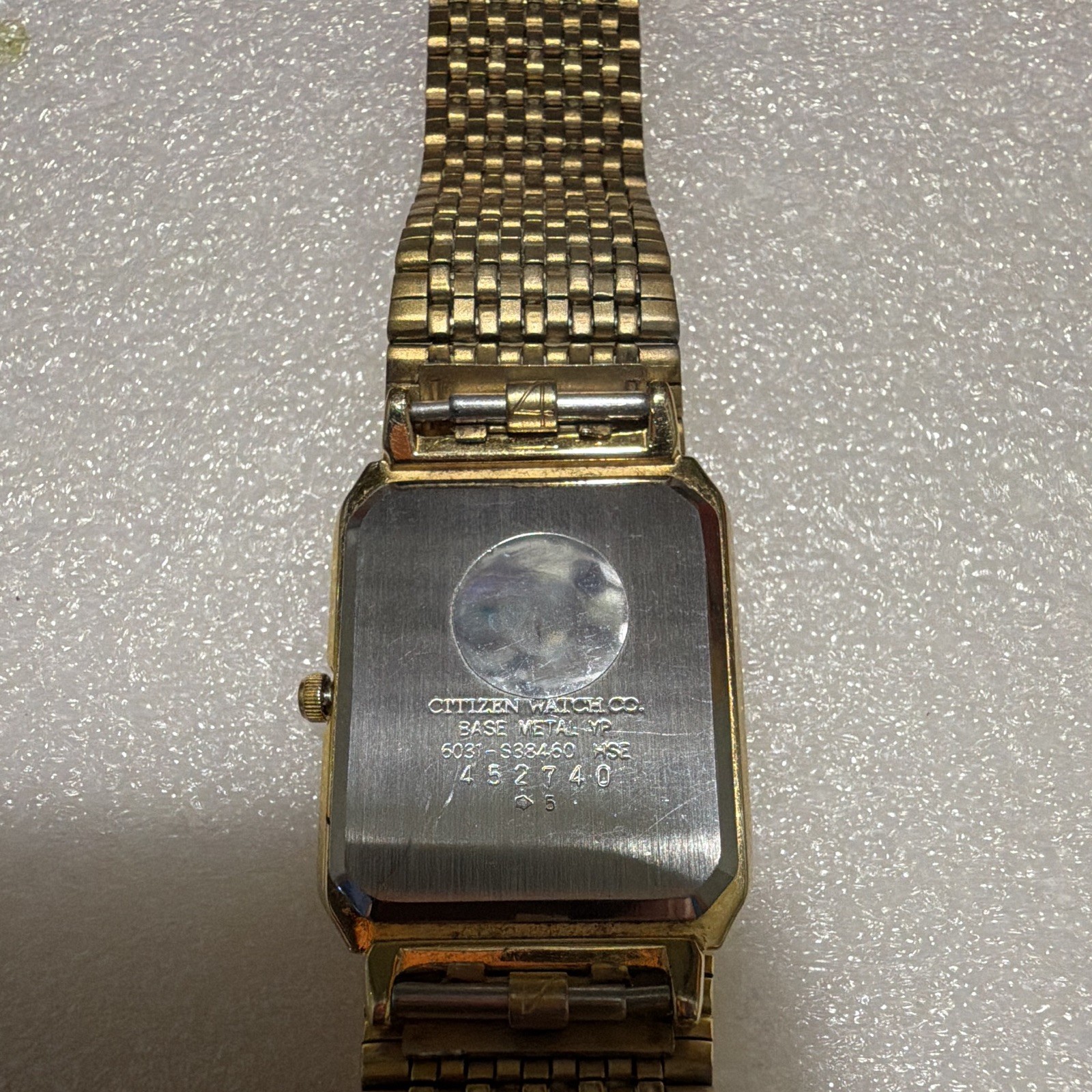 Citizen Quartz Gold Tone Square 25mm Gold Sunburst Dial Bracelet Wristwatch