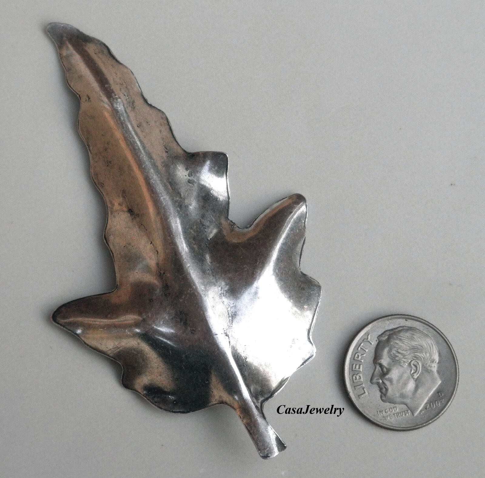 #5012RS LARGE ANTIQUED STERLING SILVER PLATED DIE STRUCK LEAF – 1 Pc
