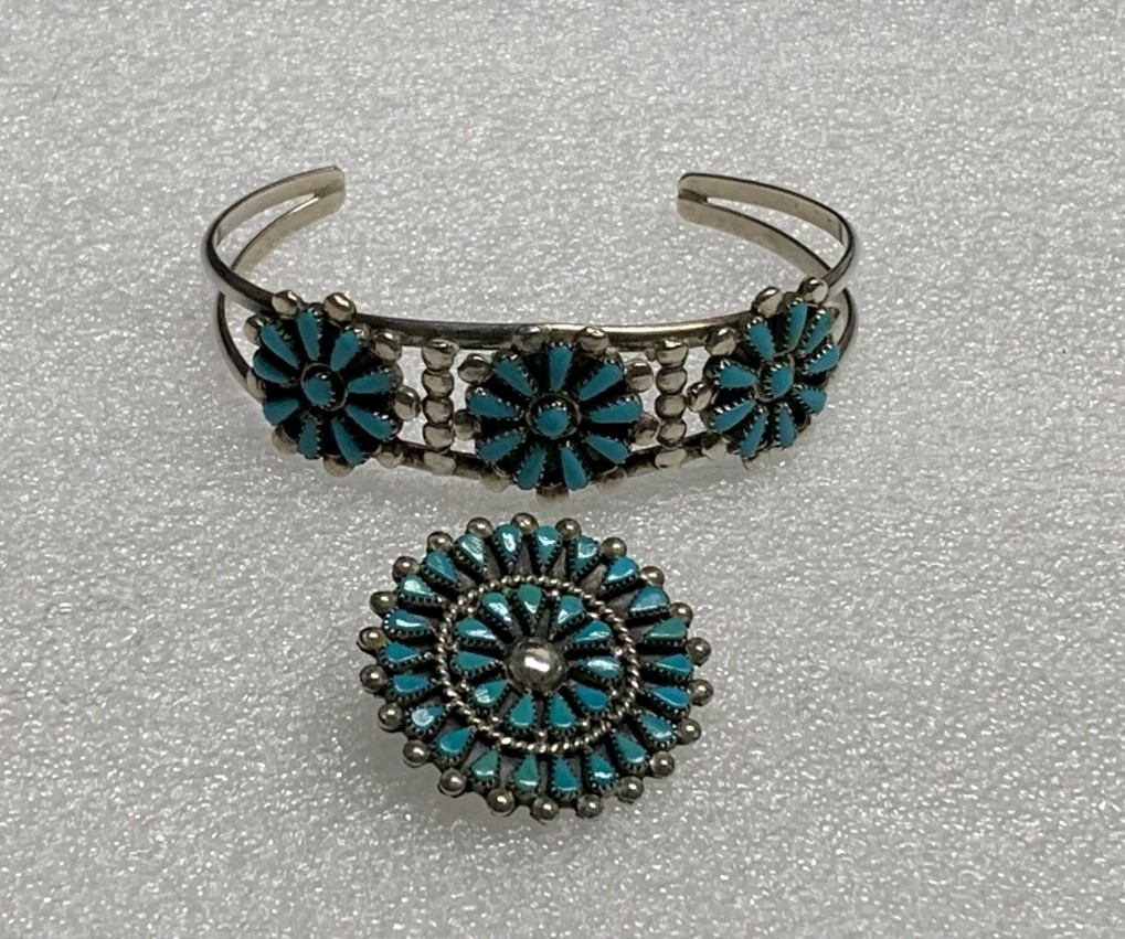 VTG Native American Zuni Sterling Silver Petit Point Turquoise Bracelet & Pendan