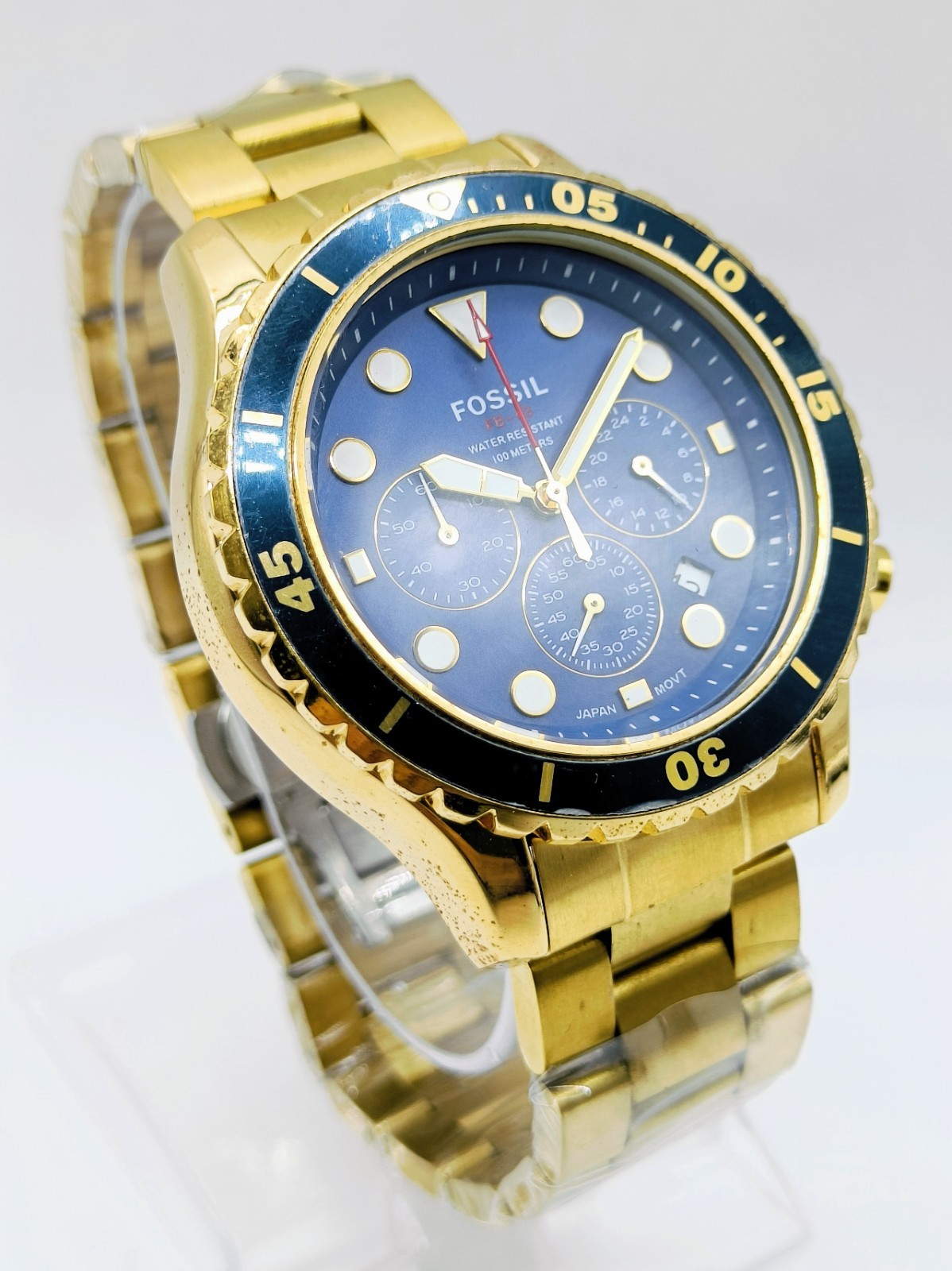 Awesome Fossil Chronograph Date Indicator Quartz Analog Men’s Wrist Watch