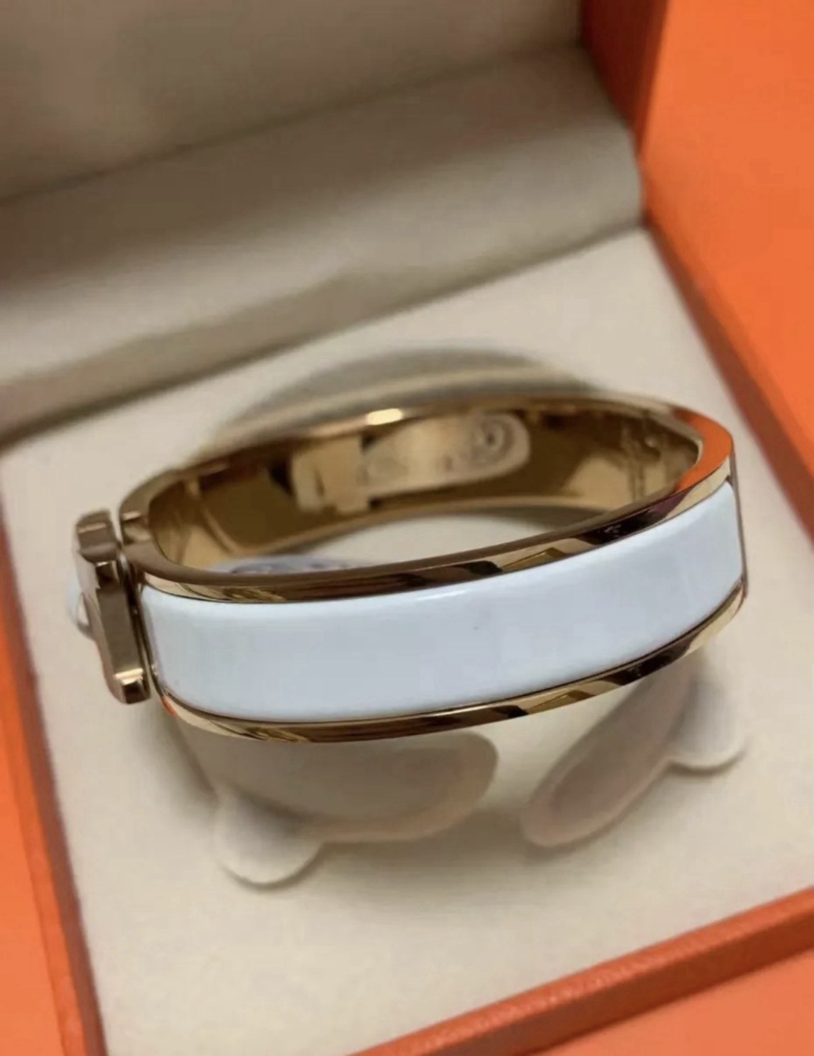 Hermès Clic H White Enamel Hinged Bangle Bracelet Gold Tone