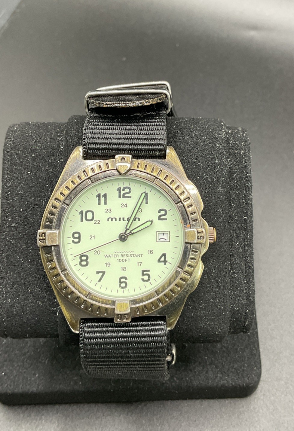 Milan Men’s Field Watch White Face Canvas Strap RUNNING